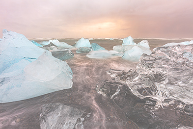 MG 7148 Diamond Beach Jökulsárlón, agitado amanecer